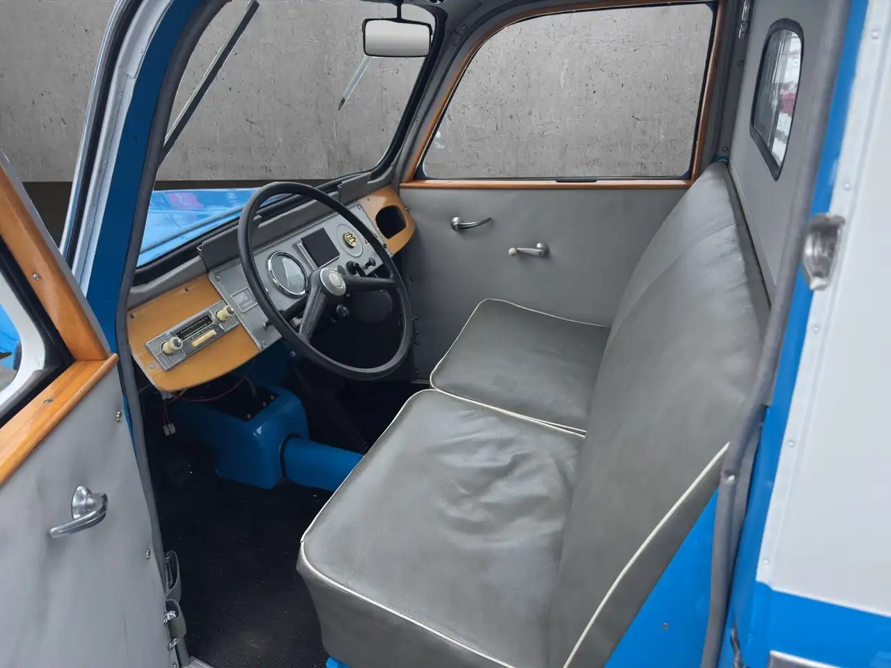 Framo V 901 Kombi 5 Sitze Neuaufbau incl.Holz, foto 8