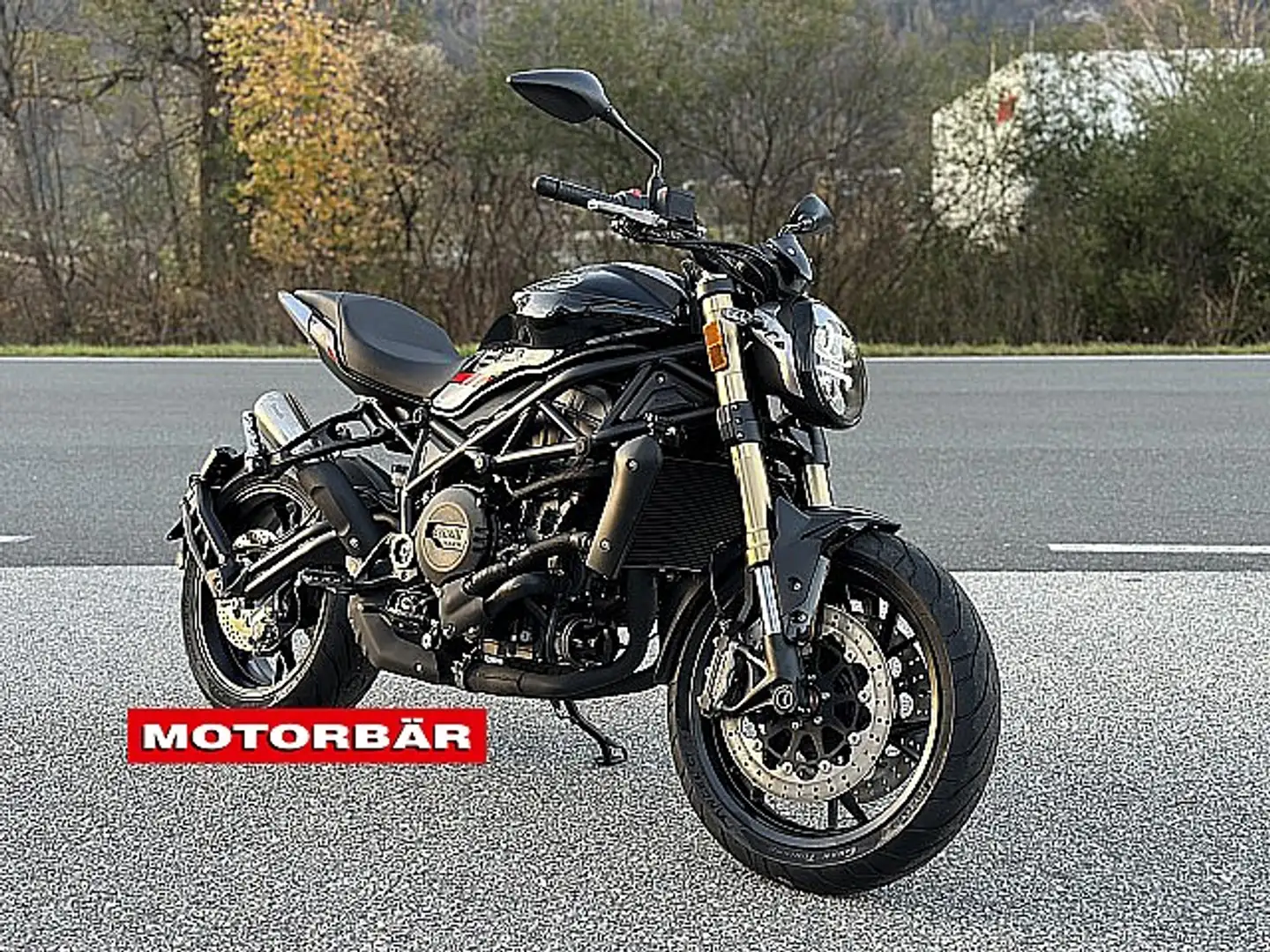 Benelli 752 S Schwarz - 1