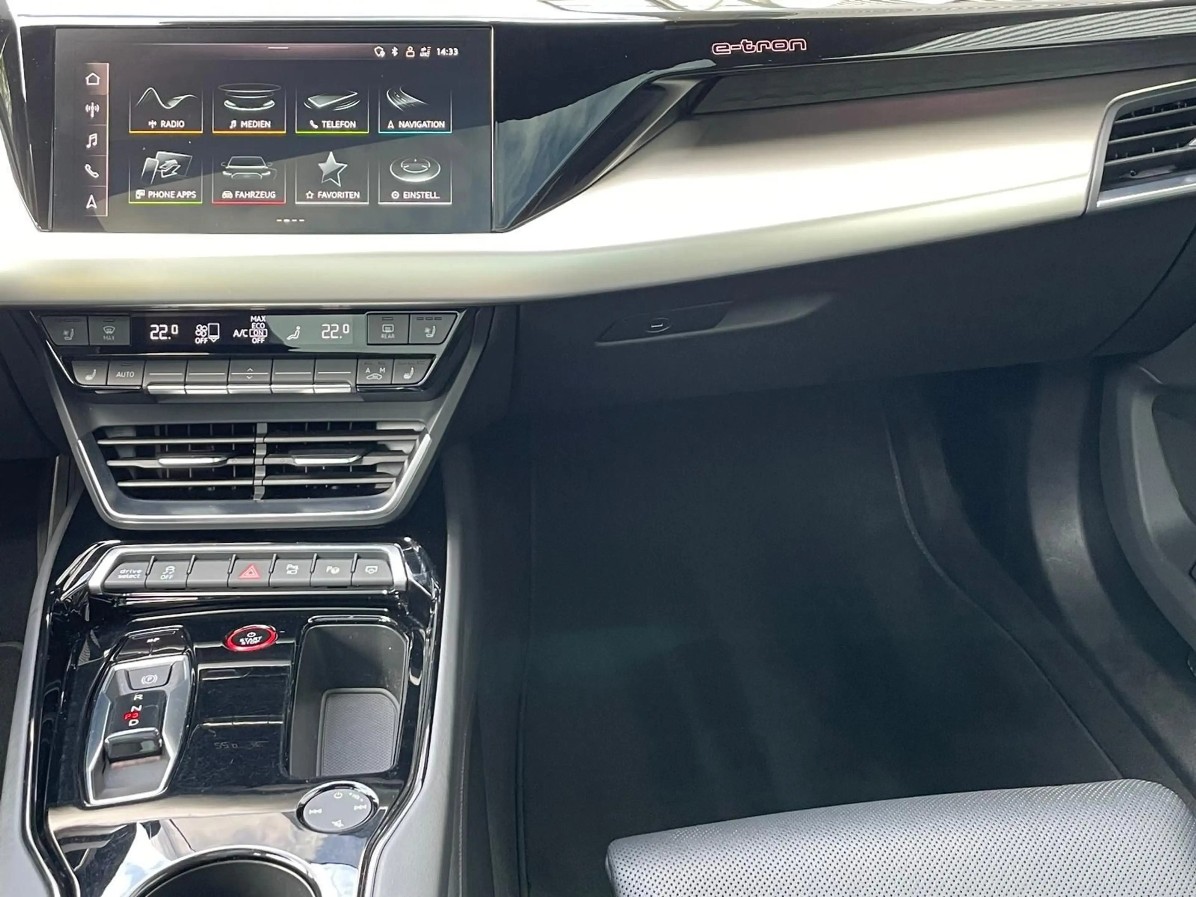 Audi RS e-tron GT +SPORTSITZE PRO+360°+SITZBELÜFTUNG+ — photo 14