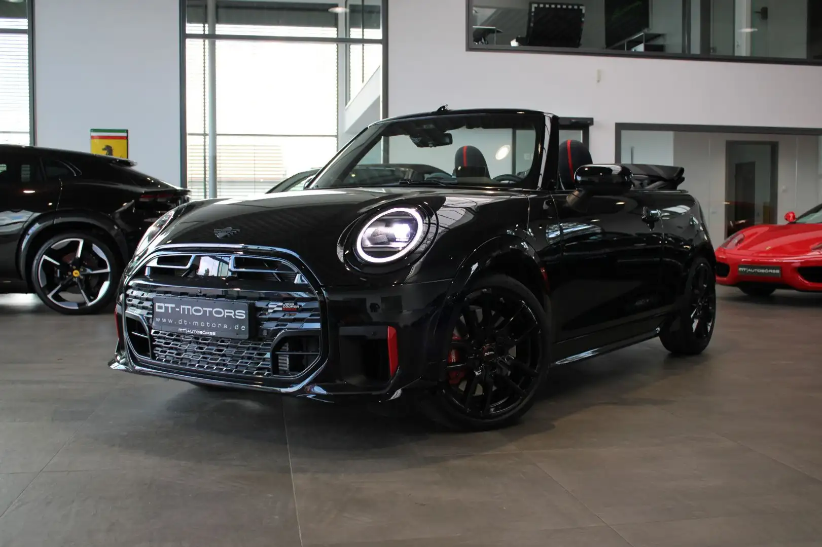 MINI John Cooper Works Cabrio JOHN COOPER WORKS CABRIO 2025 NEW/NEUES MODELL! Negru - 1