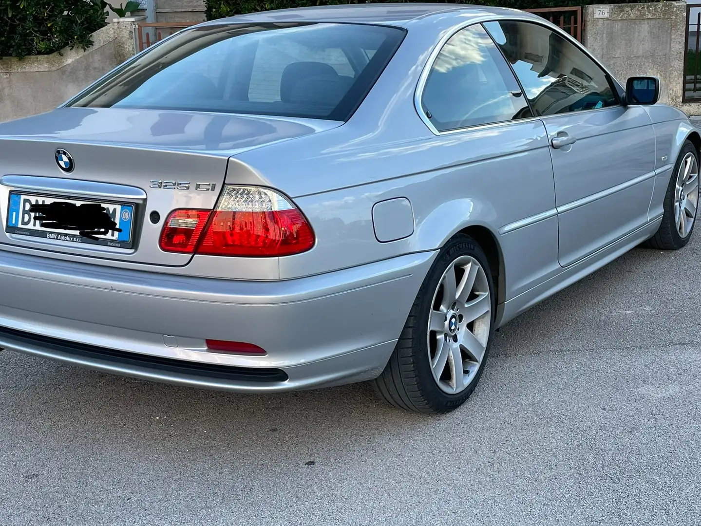BMW 325 325ci Coupe srebrna - 2