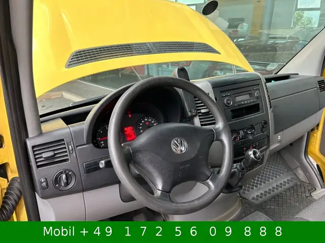 Volkswagen Crafter view 13