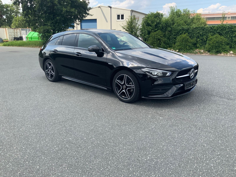 Mercedes-Benz CLA 200 — photo 8