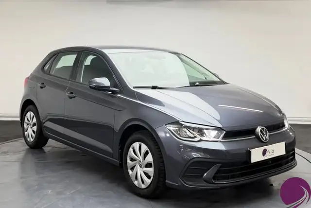 Volkswagen Polo view 2