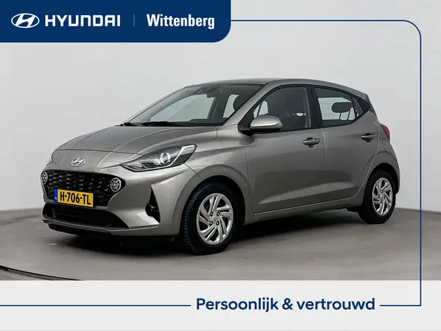 Hyundai i10 1.0 PREMIUM | NAVI | CLIMA | CAMERA | CRUISE | PDC