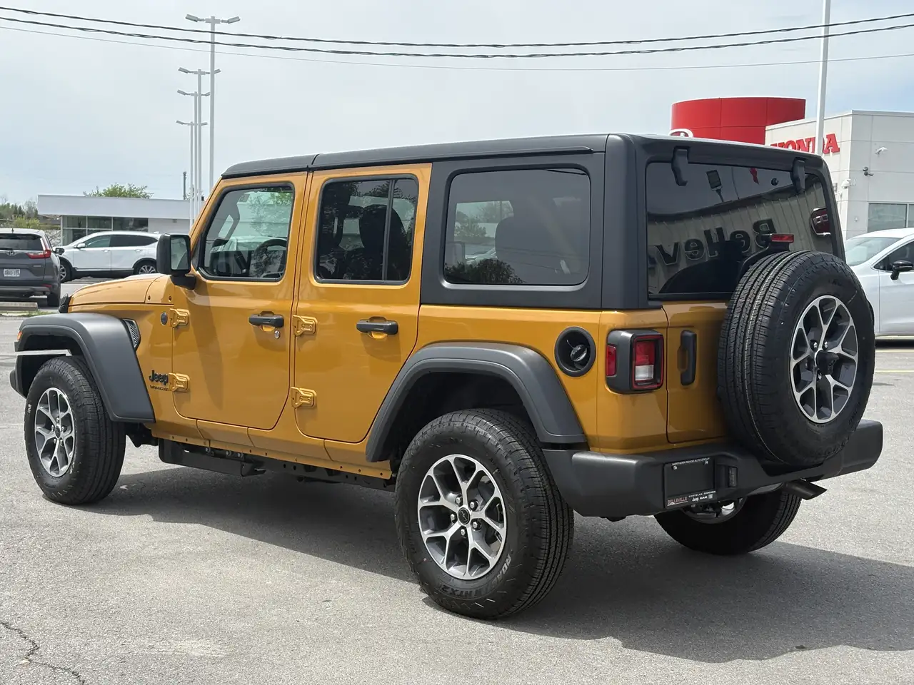 Jeep Wrangler снимка Jeep Wrangler