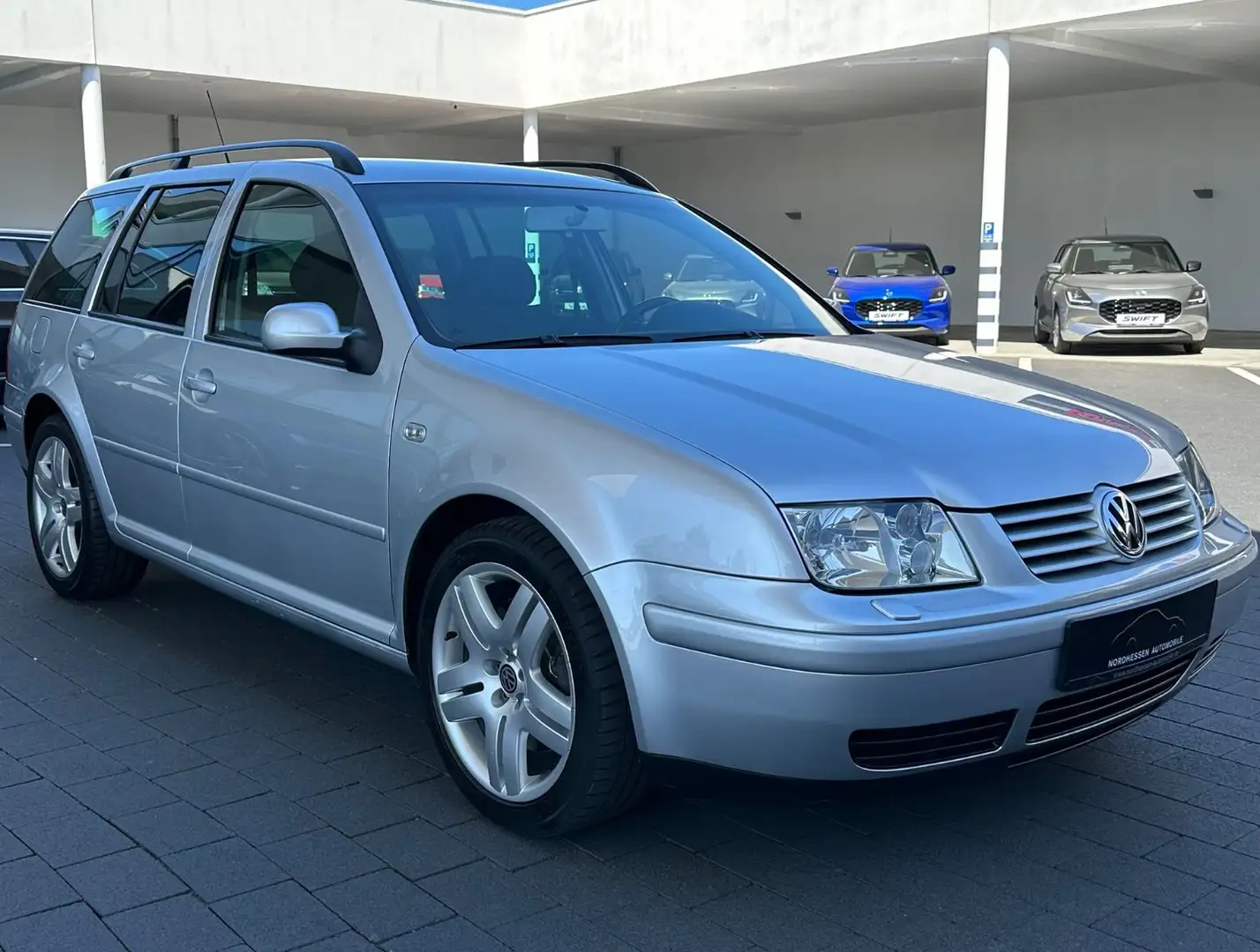 Volkswagen Bora Variant 1.8 Turbo 180 PS Sport Edition Argent - 2