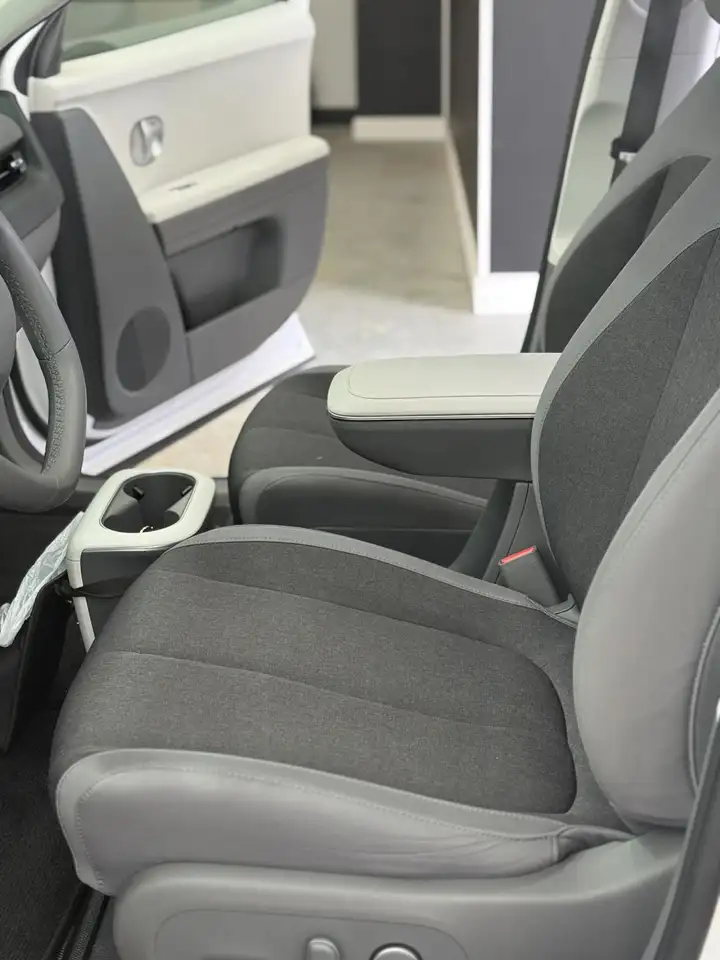 Hyundai IONIQ 5 снимка Hyundai IONIQ 5