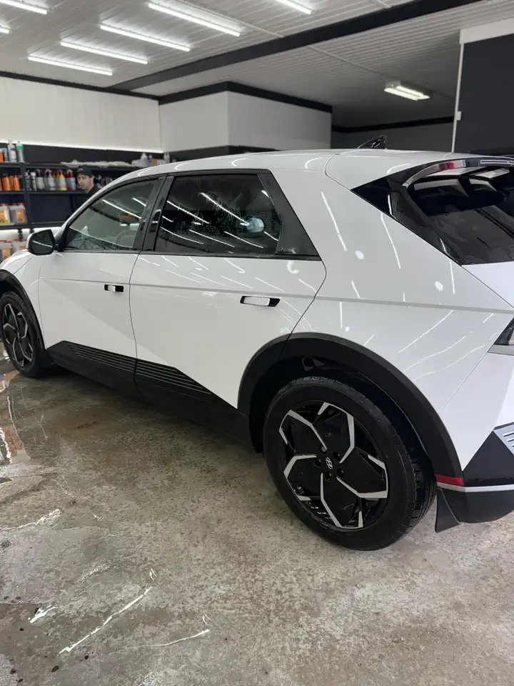 Hyundai IONIQ 5 снимка Hyundai IONIQ 5