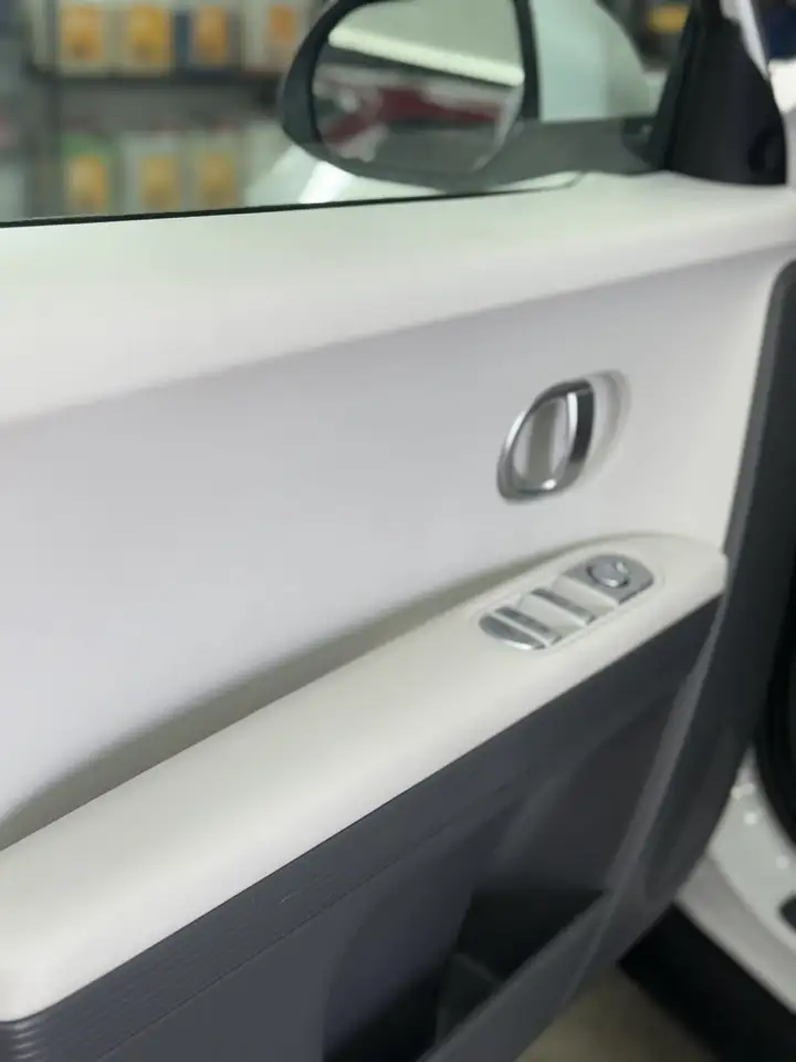 Hyundai IONIQ 5 снимка Hyundai IONIQ 5