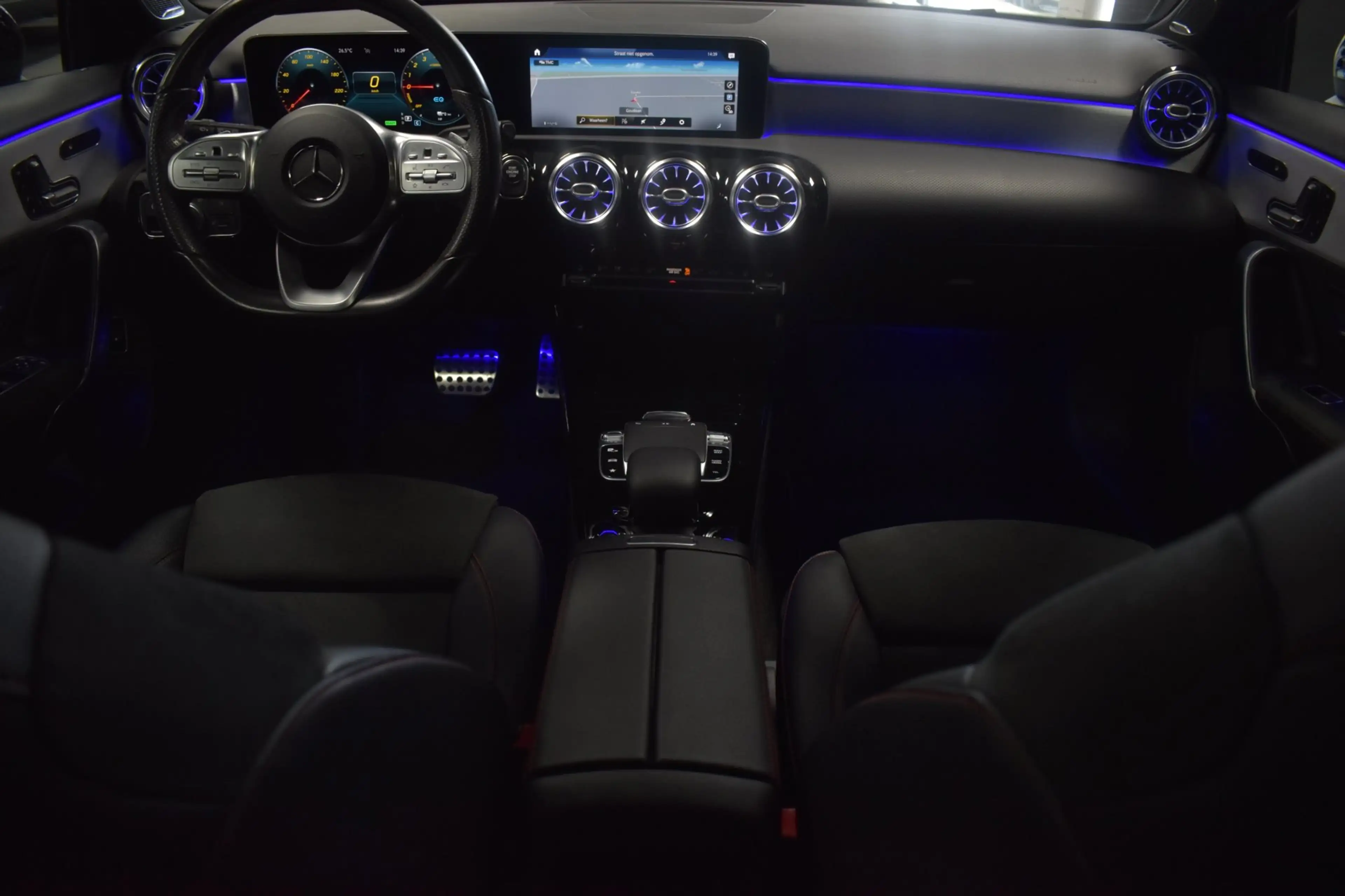 Mercedes-Benz A 250 e AMG 218pk | A45 AMG | STERRENHEMEL | MEMORY | BU — photo 16