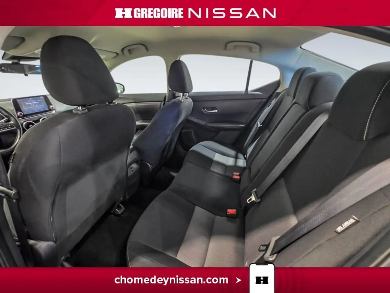 Nissan Sentra fotografie Nissan Sentra