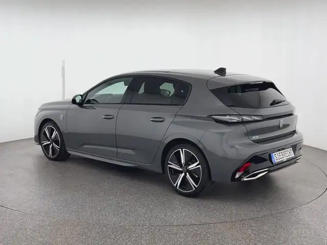 Peugeot 308 view 5