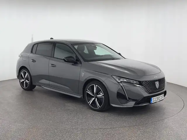 Peugeot 308 view 3