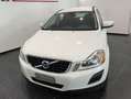 Volvo XC60 XC60 2.4 d4 (d3) Momentum awd 163cv geartronic Weiß - thumbnail 3