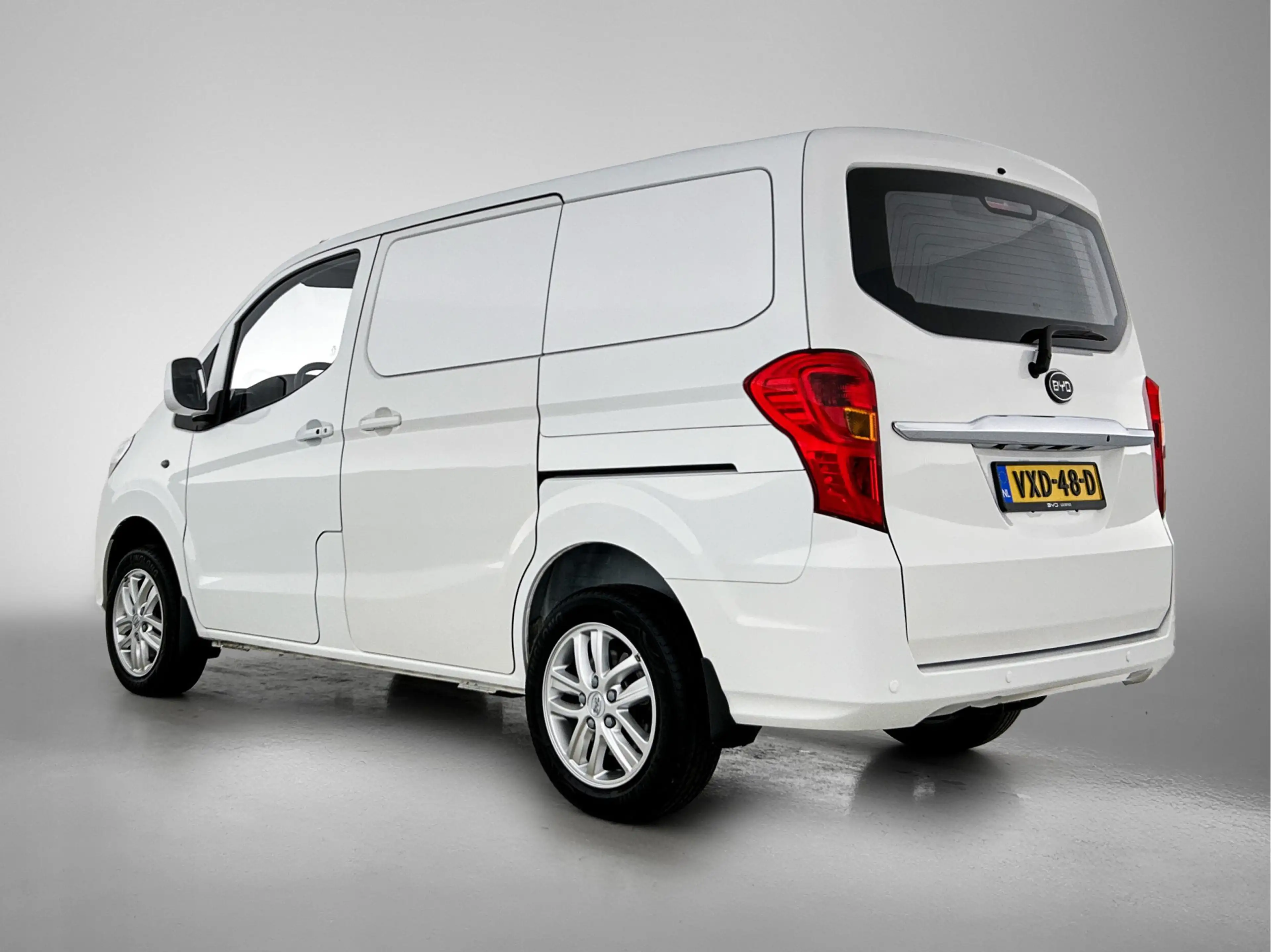BYD ETP3 Standard 45 kWh | Verkoopprijs excl. BTW | Grootst — photo 15
