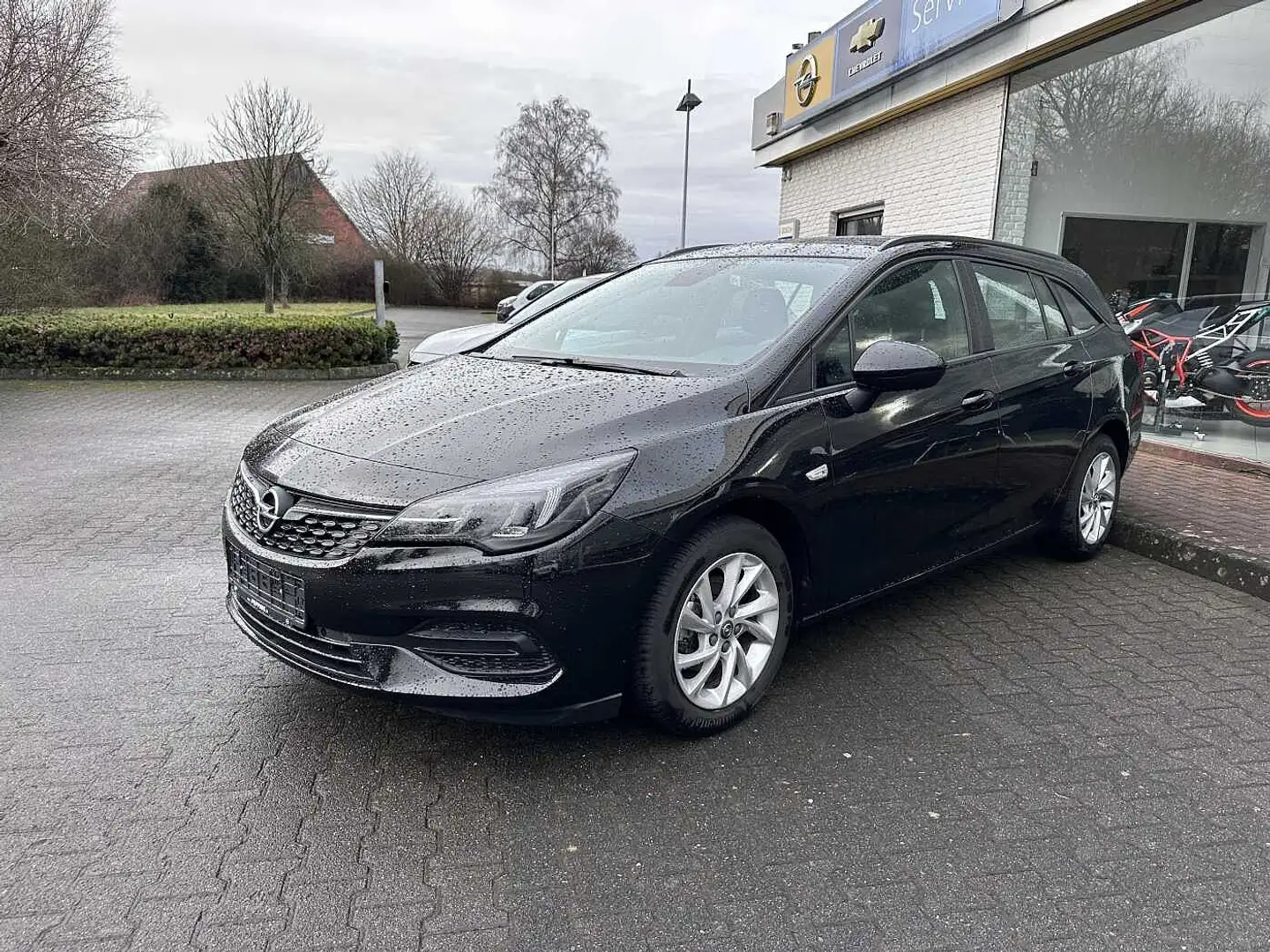 Opel Astra Sports Tourer 1.2 Turbo *Kamera*Navi*AHK Schwarz - 1