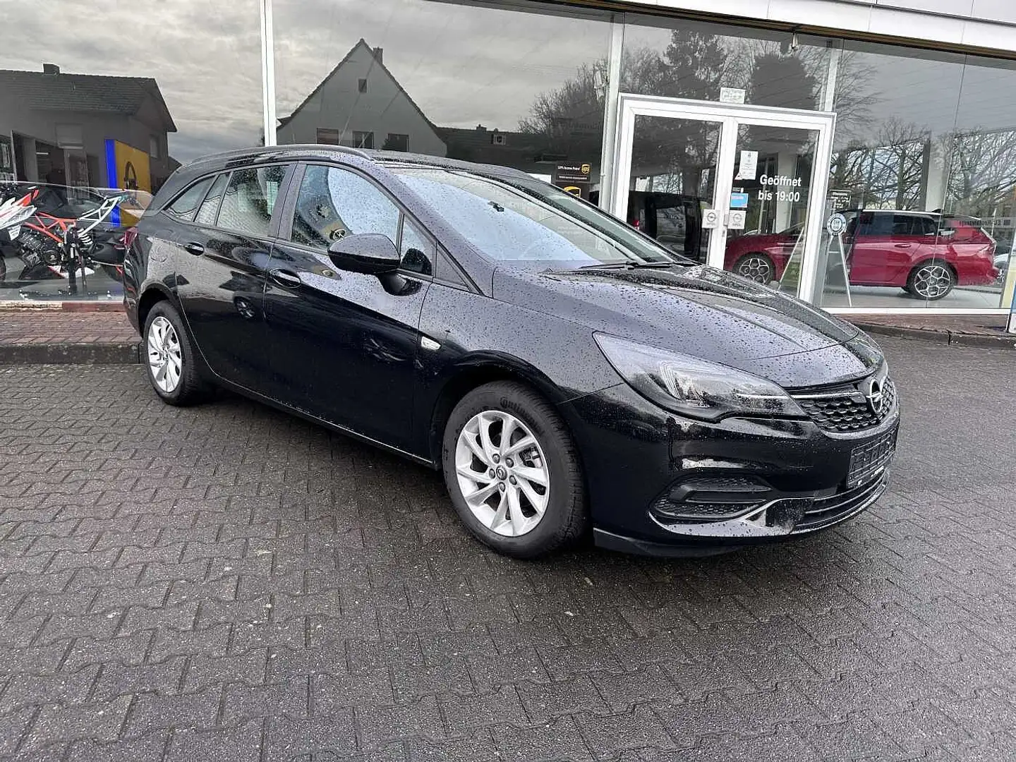 Opel Astra Sports Tourer 1.2 Turbo *Kamera*Navi*AHK Schwarz - 2