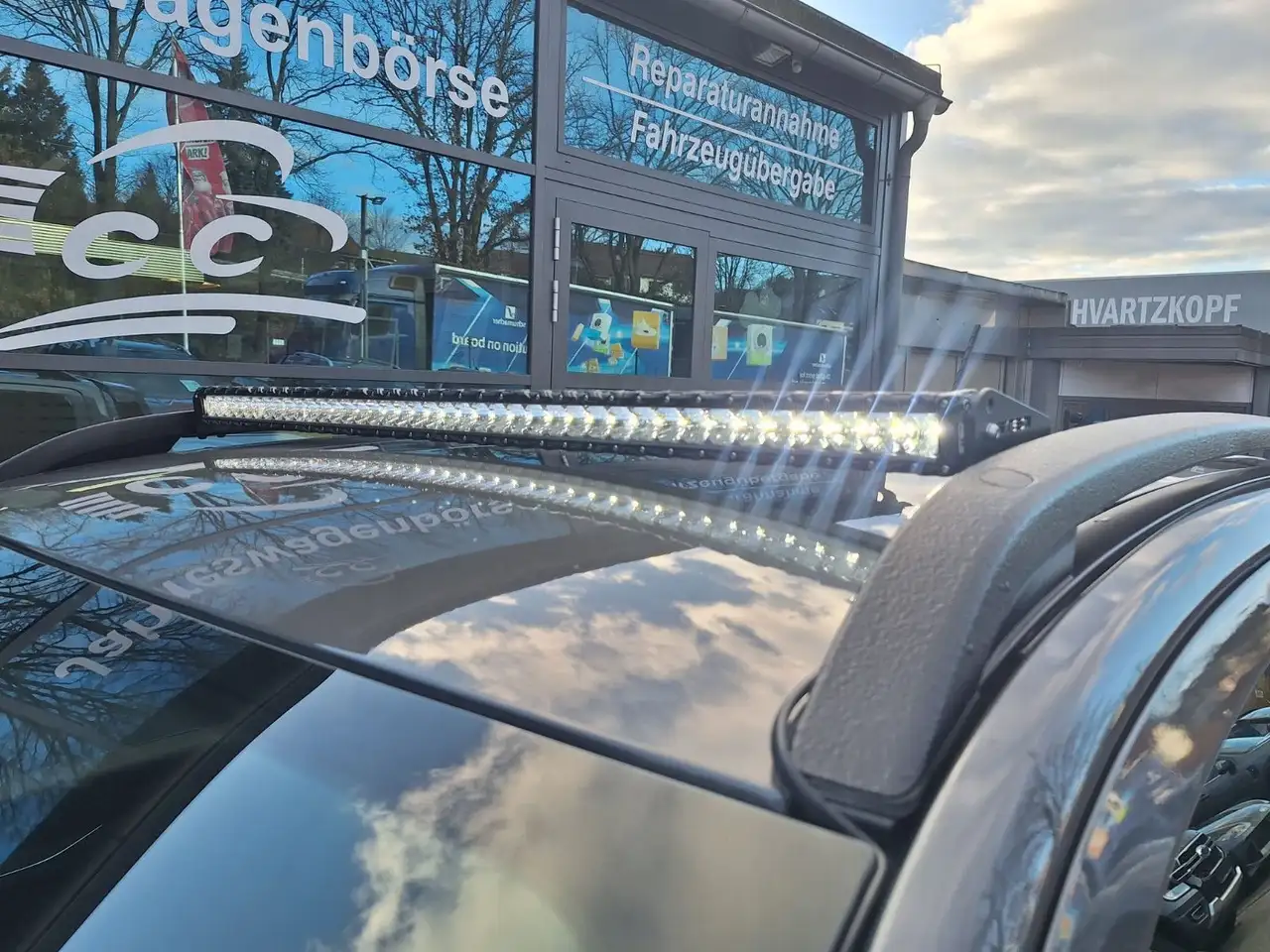 Ford Ranger Platinum 3,0d eRollo AHK HÖHER LED BREITER AT 14