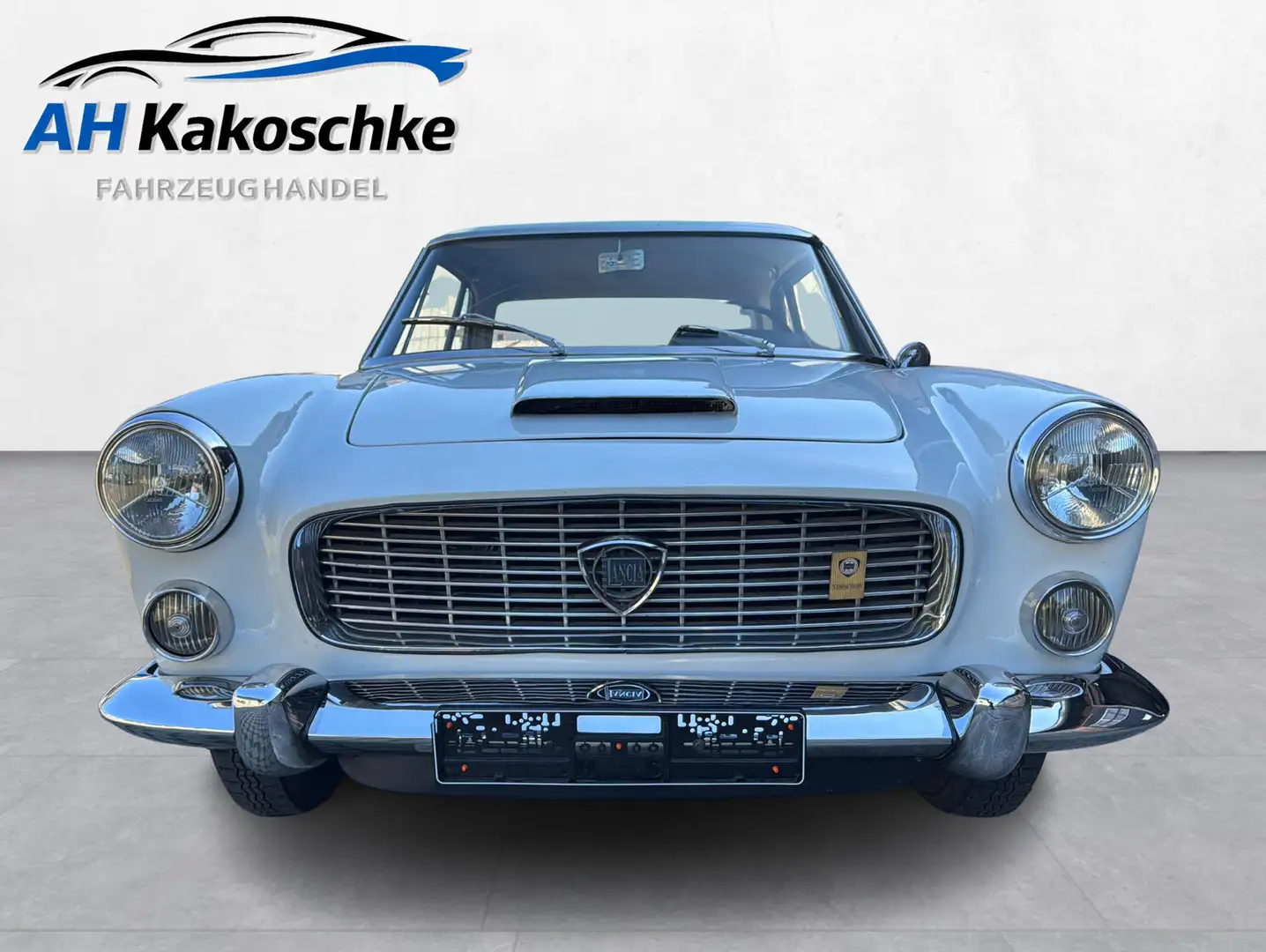 Lancia Flaminia Coupe unverbast. selten 6Zyl guter Zustand Weiß - 1