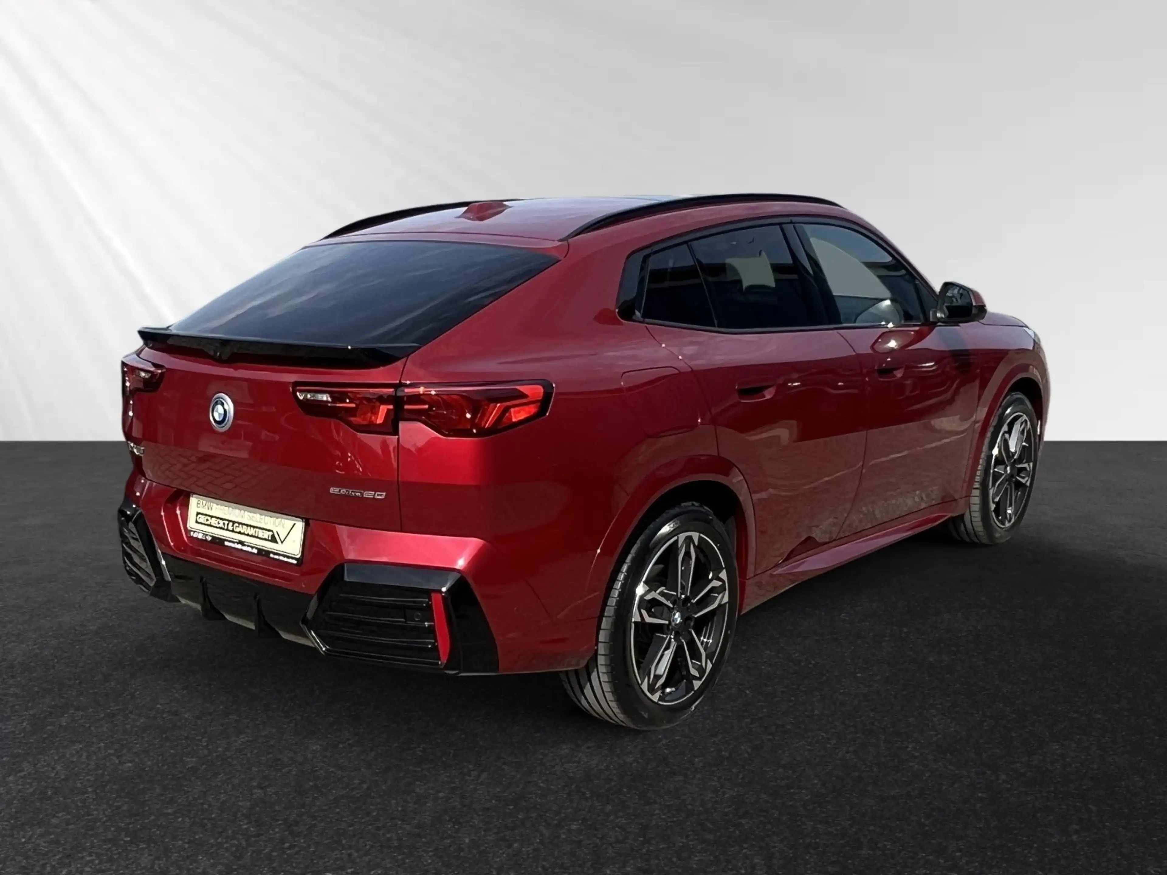 BMW iX2 eDrive20 Inkl. € 1.190 Zubehörbonus*|M Sport|AHK|P — photo 3