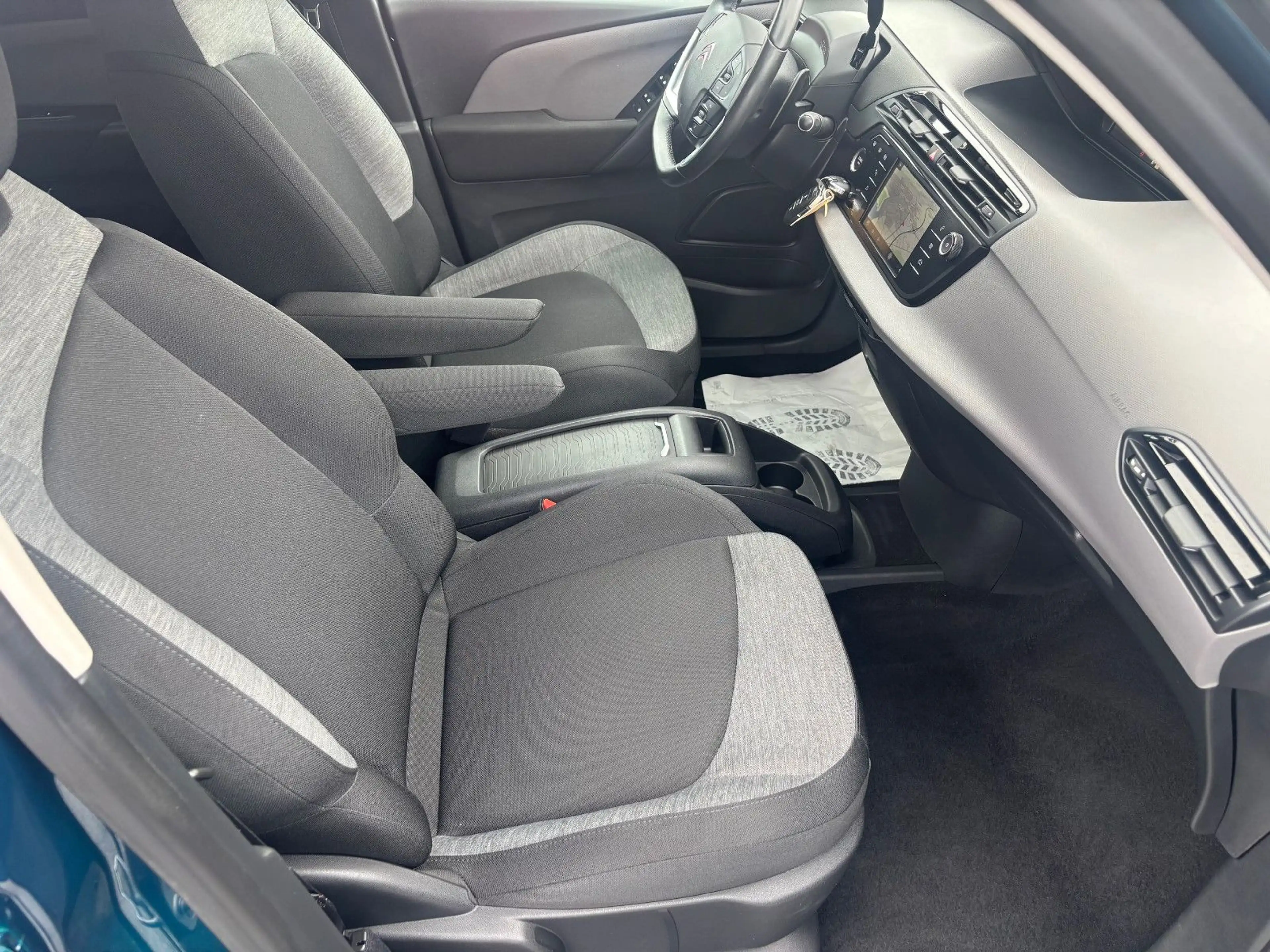 Citroen C4 SpaceTourer Grand C4 Spacetourer 1.5 BlueHDI 96 kW*7 Sitze — photo 6