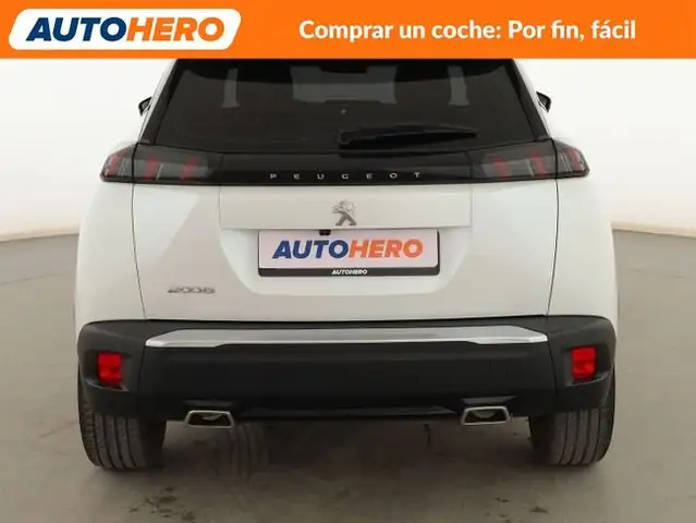 Peugeot 2008 view 5