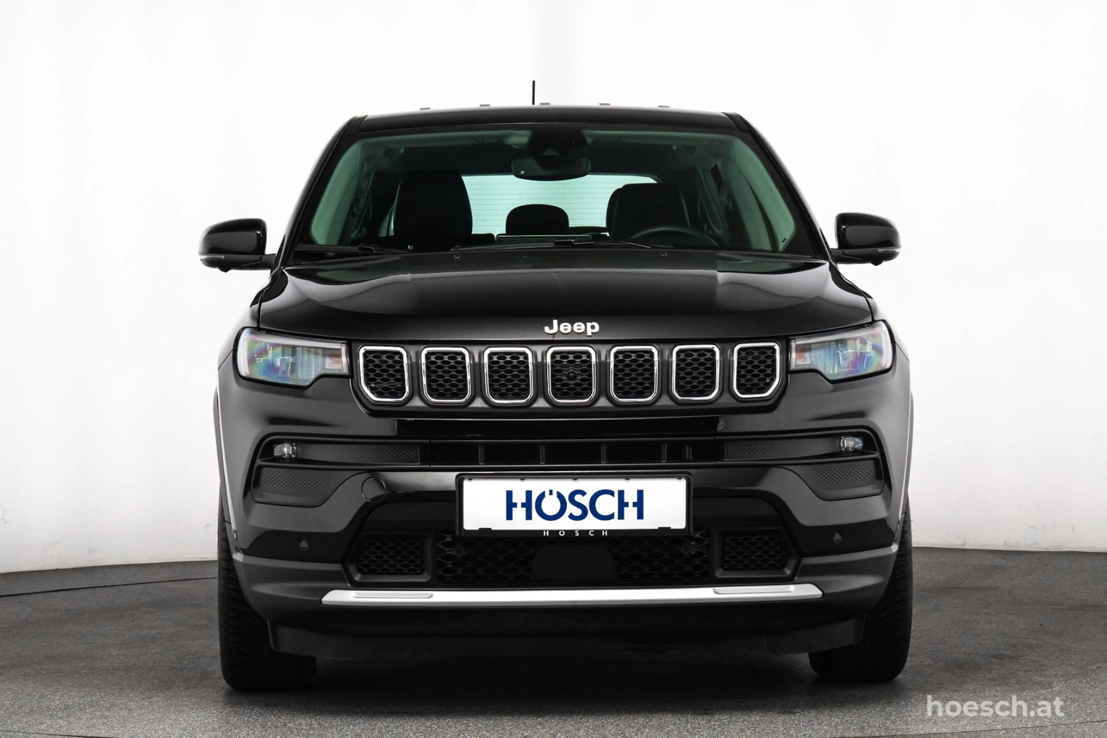 Jeep Compass T4 130 Aut. WINTER-PAKET LED 360° ACC WENIG KM — photo 2