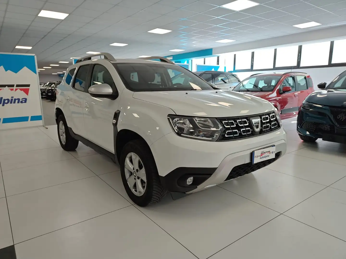 Dacia Duster 1.5 dci Ambiance 4x2 s&s 110cv E6 Bianco - 1