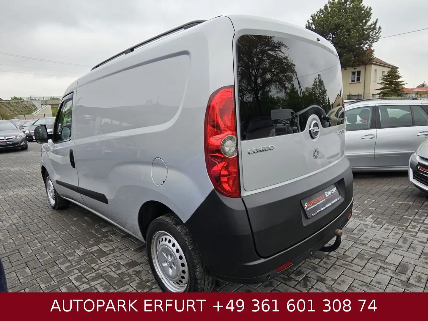 Opel Combo D Kasten 2.0 CDTI L2H1 2,4t*TÜV+SERV+GARAN Silber - 2