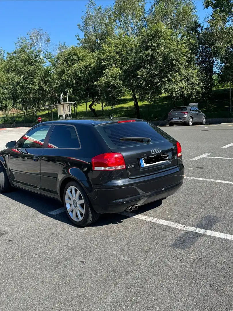 Audi A3 3.2 V6 Ambition quattro - 2