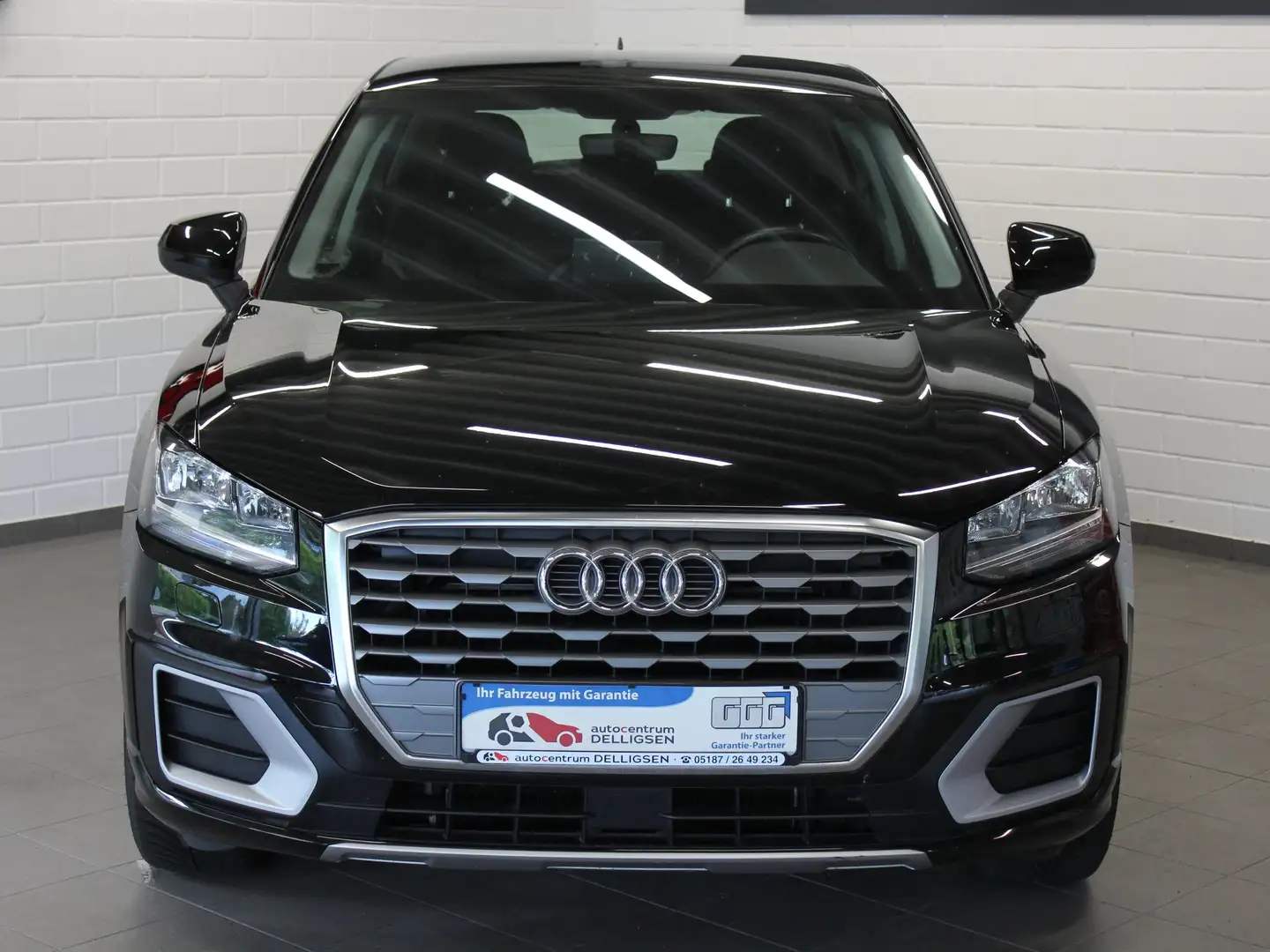 Audi Q2 sport ultra 1,0 TFSI S-tronic Shzg RDC Klima USB Noir - 2