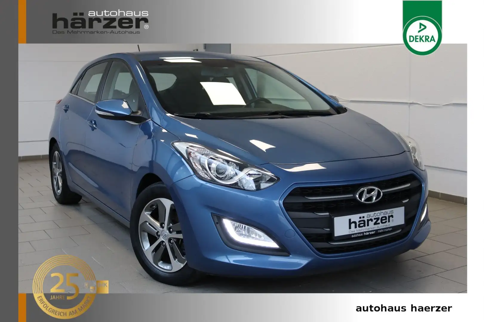 Hyundai i30 1.6 CRDi *AHK*Klimaaut.*Sitzhzg*PDC*Temp*ALU Azul - 1