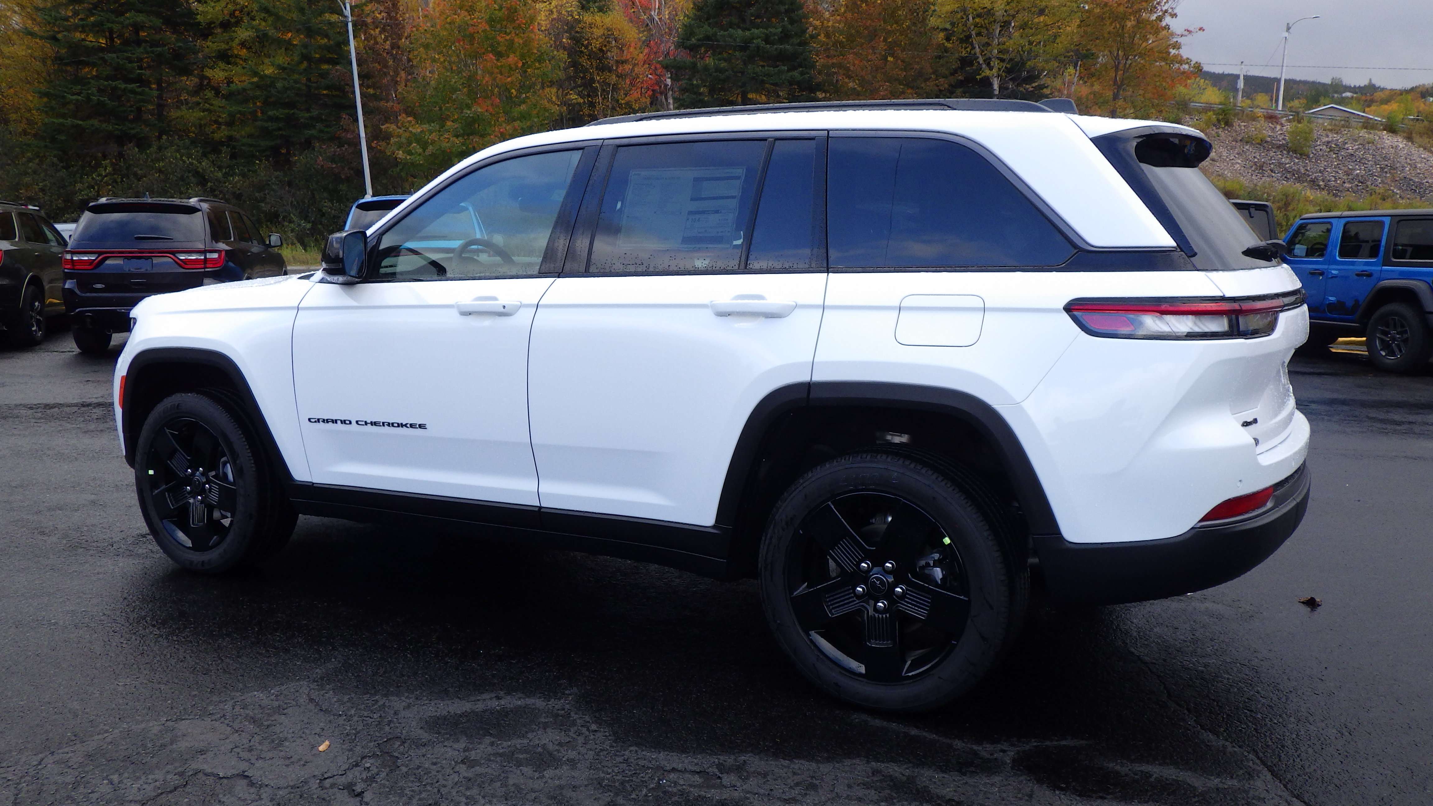2027 Jeep Grand Cherokee