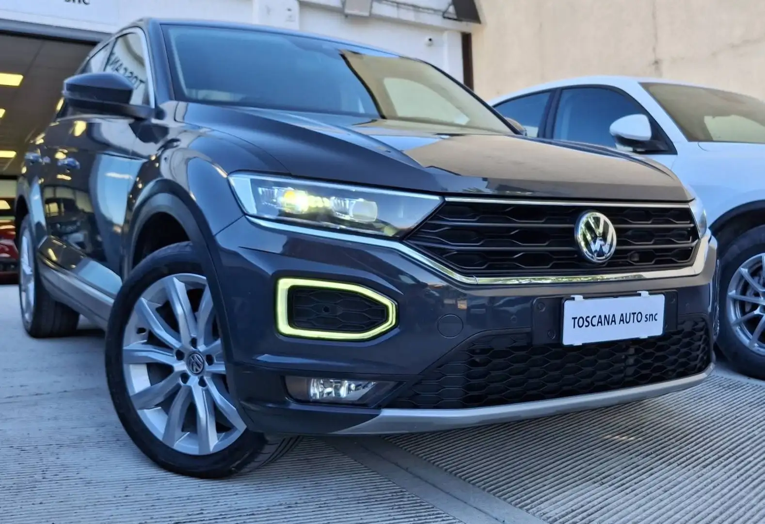 Volkswagen T-Roc T-Roc 2017 1.6 tdi Advanced Grigio - 2
