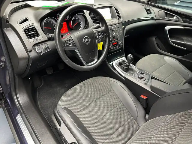 Opel Insignia view 14