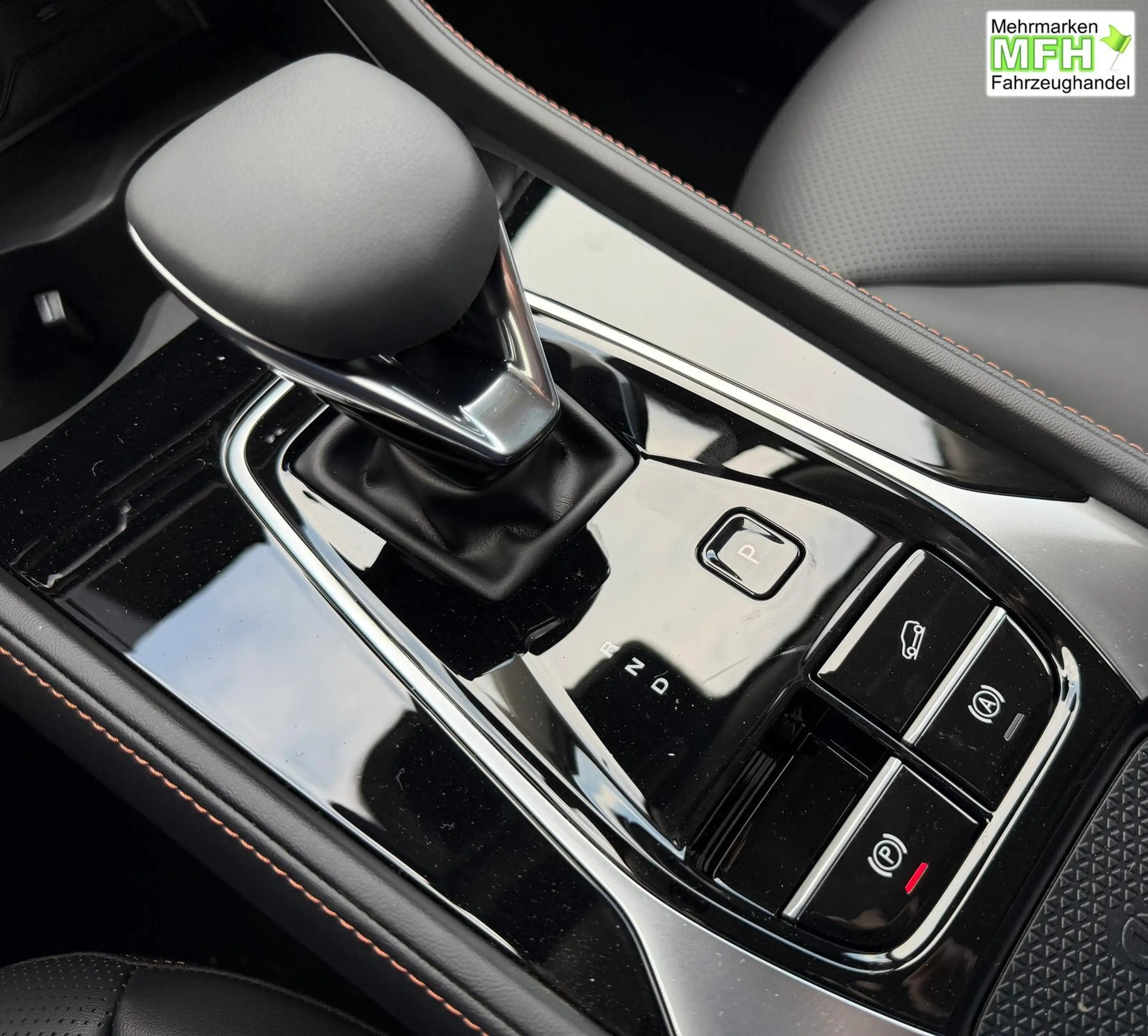 MG HS Luxury HEV+ 224PS Android Auto*Navi*SHZ*360° Ka... — photo 11