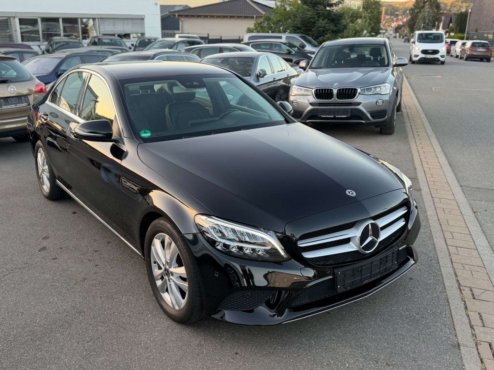 Mercedes-Benz C 180