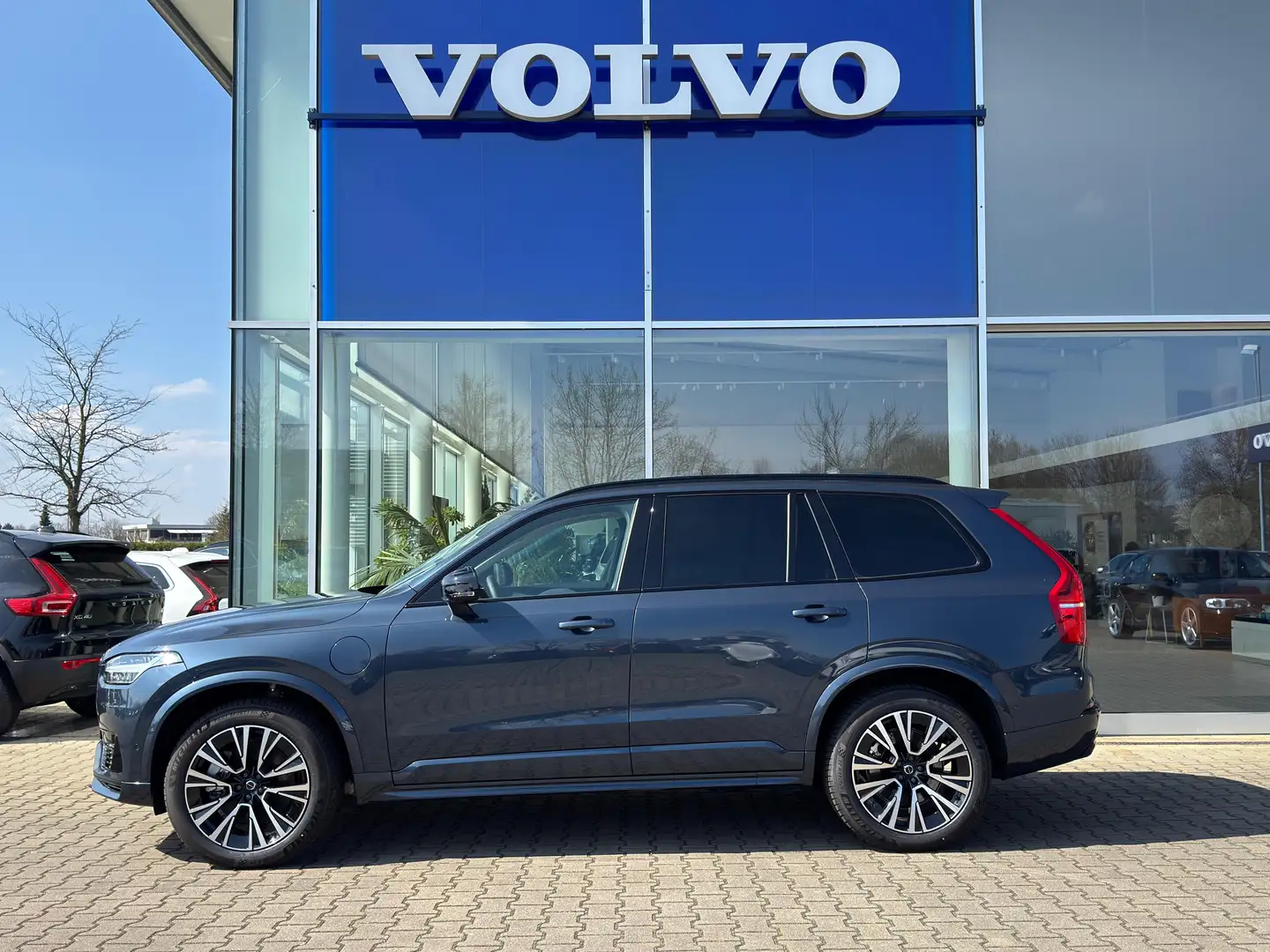 Volvo XC90 T8 Plus Dark Recharge AWD Blue - 2