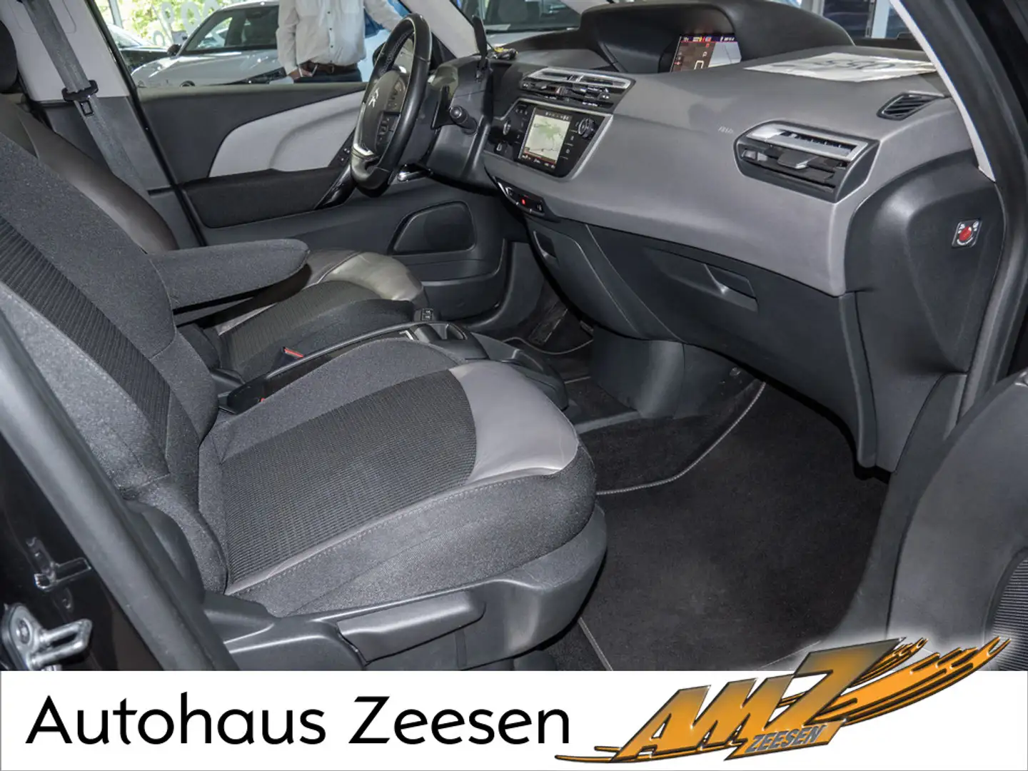 Citroen Grand C4 SpaceTourer PureTech 130 Shine Pack Czarny - 2