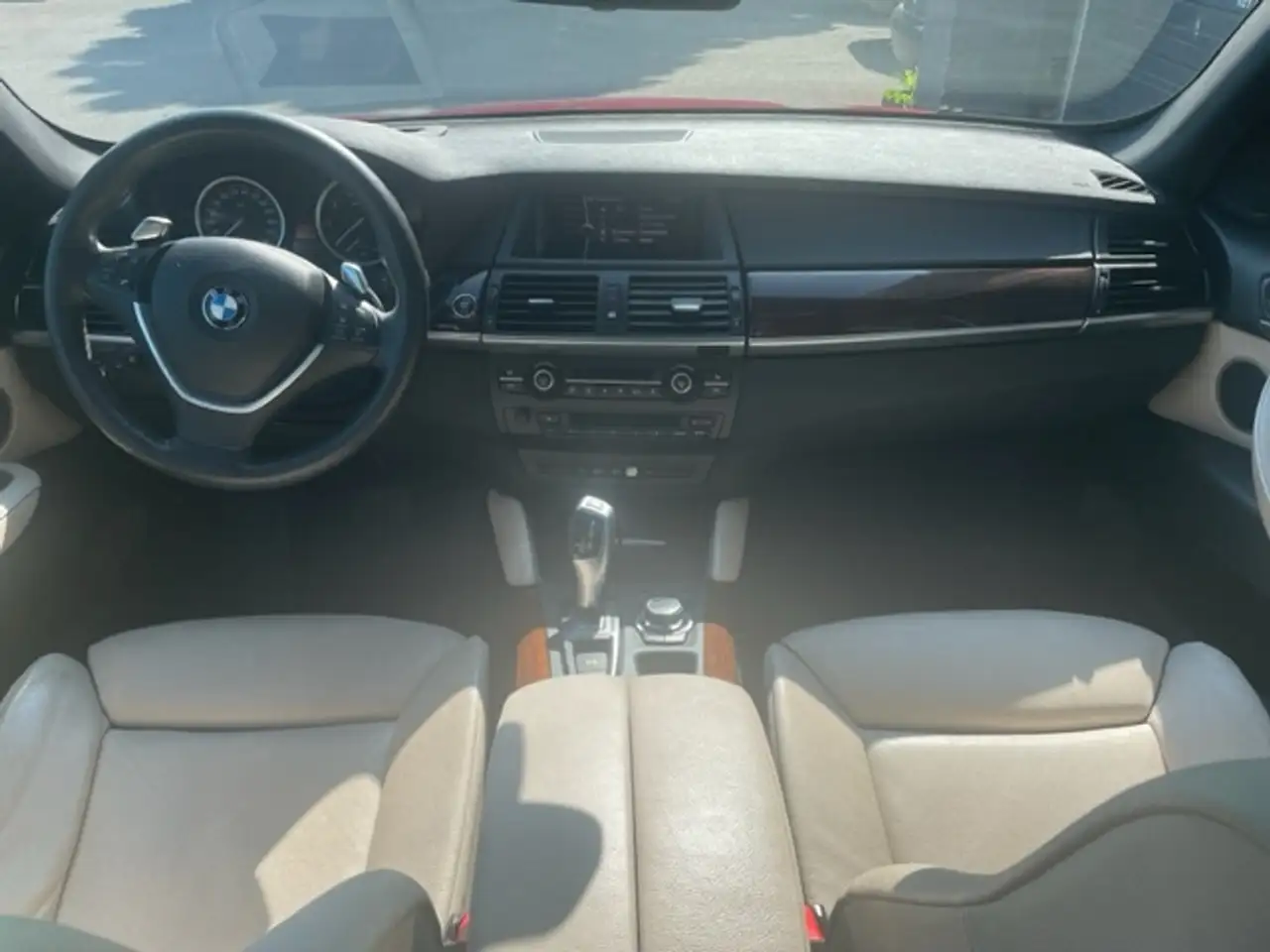BMW X6 снимка BMW X6