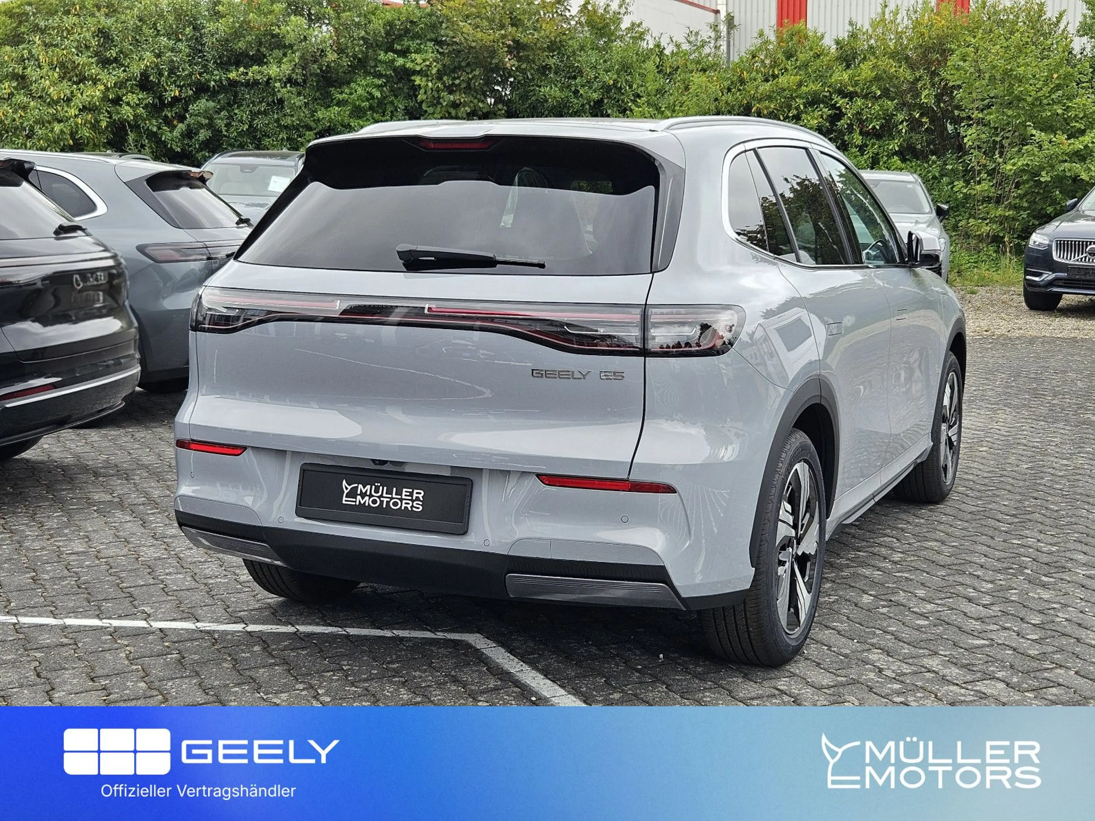 Geely E5 BEV 68kWh Max+ Panorama HUD 360-Kamera — photo 6
