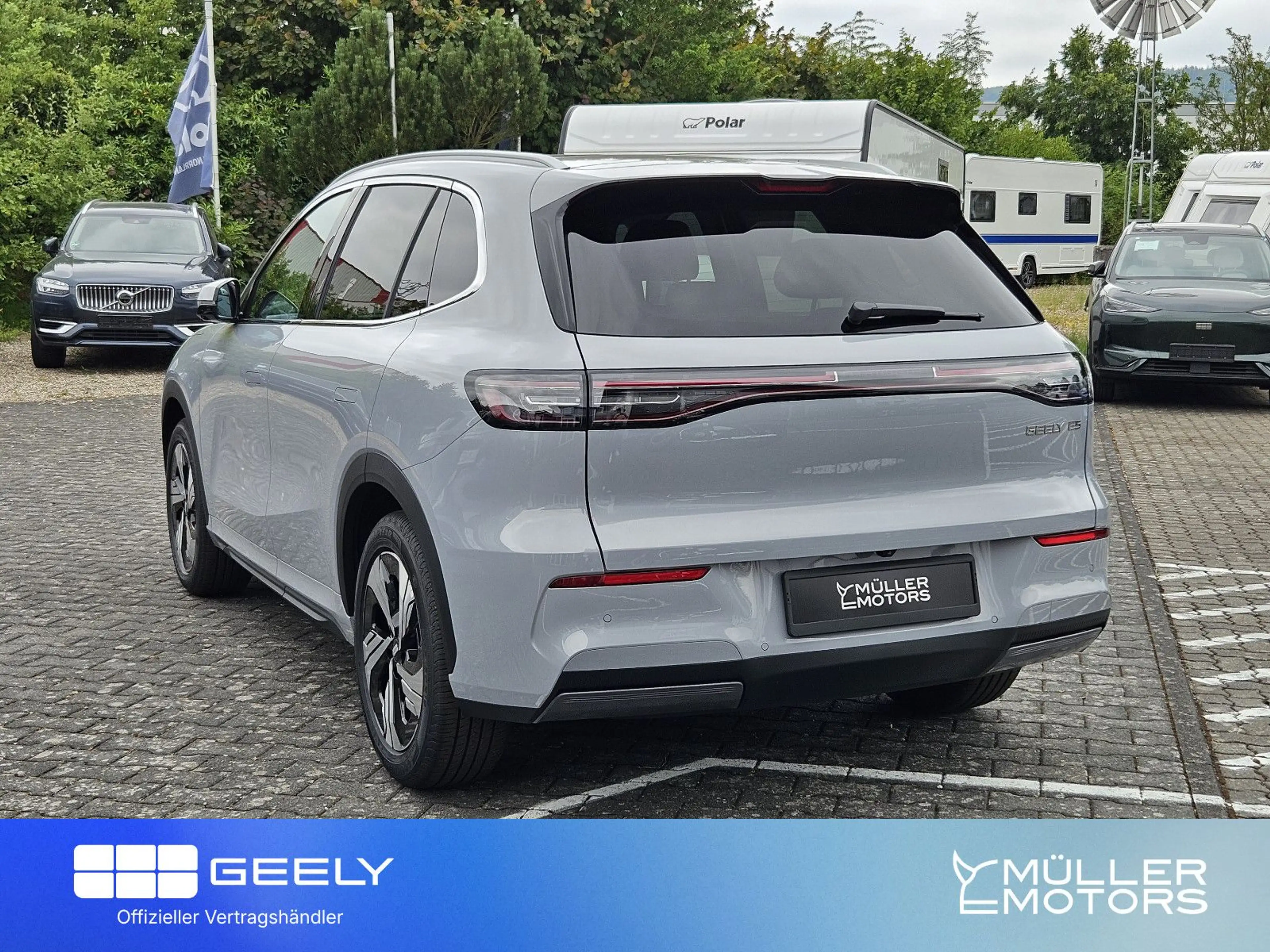 Geely E5 BEV 68kWh Max+ Panorama HUD 360-Kamera — photo 9