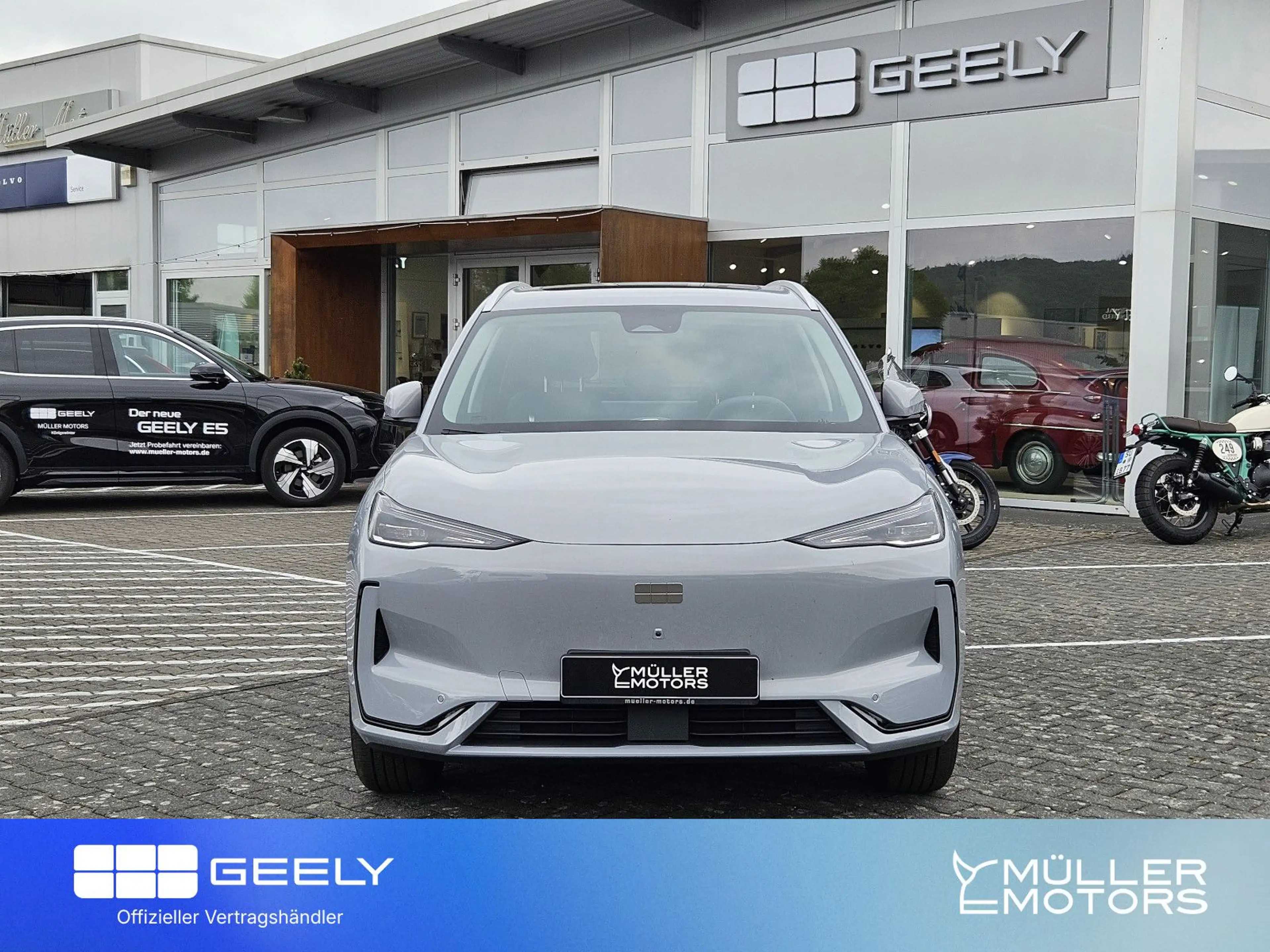 Geely E5 BEV 68kWh Max+ Panorama HUD 360-Kamera — photo 3