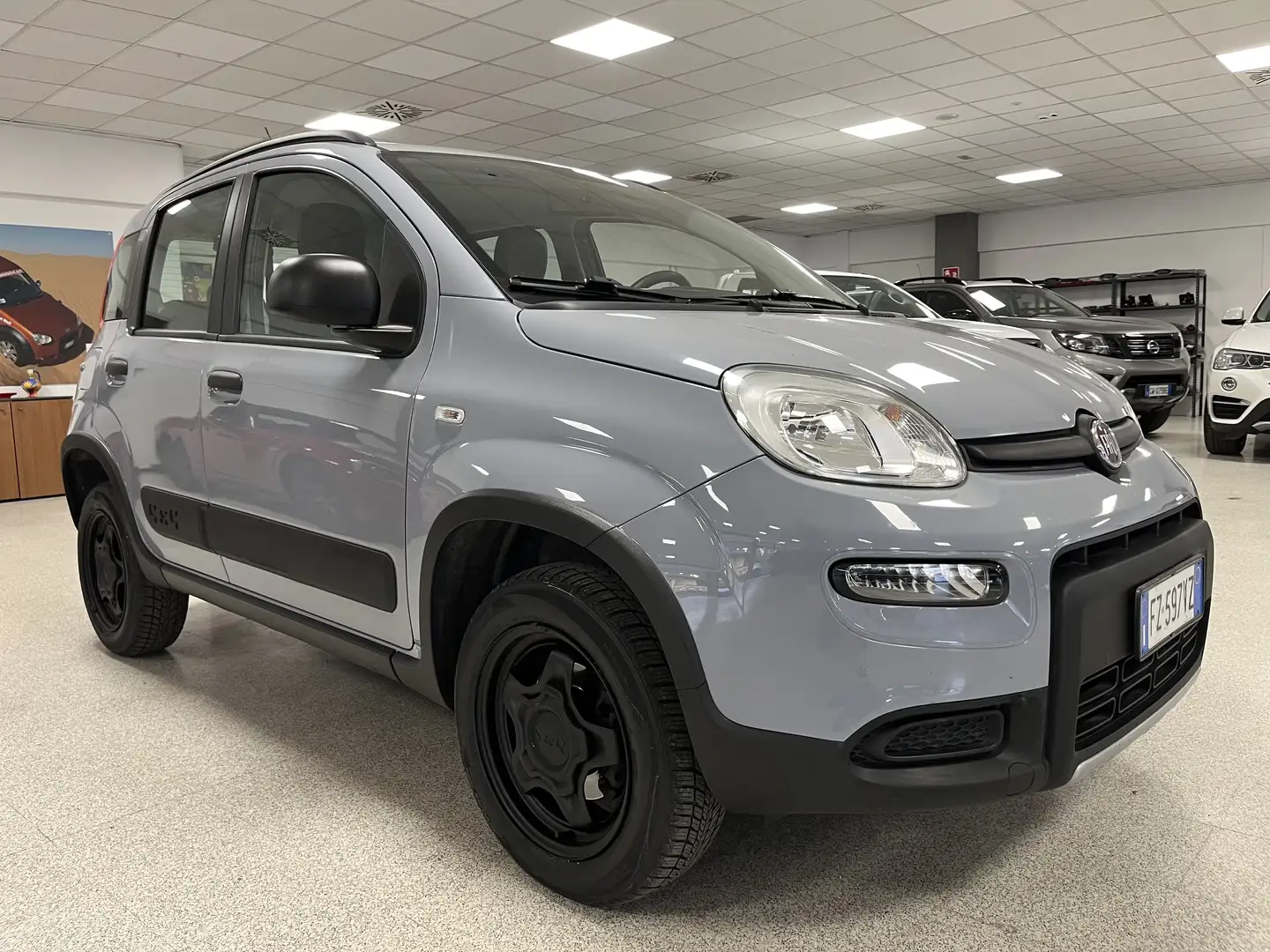 Fiat Panda 0.9 t.air t. 4x4 s ELD differenziale autobloccante Grijs - 1