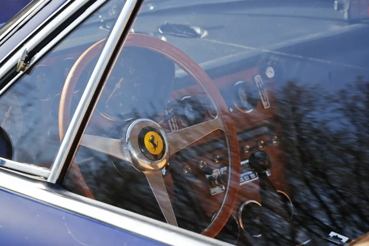 Ferrari 365 GT 2+2 Coupé Certificat Classique Ferrari, foto 8