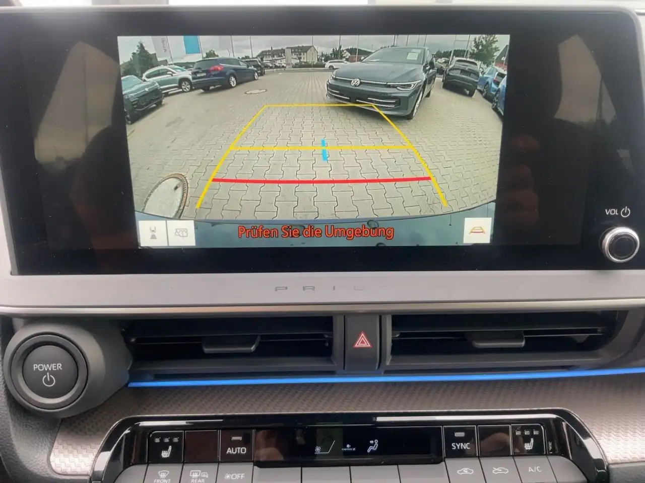 Toyota Prius 2.0 Plug-In Hybrid LED+NAV+APP+SHZ+RFK+PDC, миниатюра 17