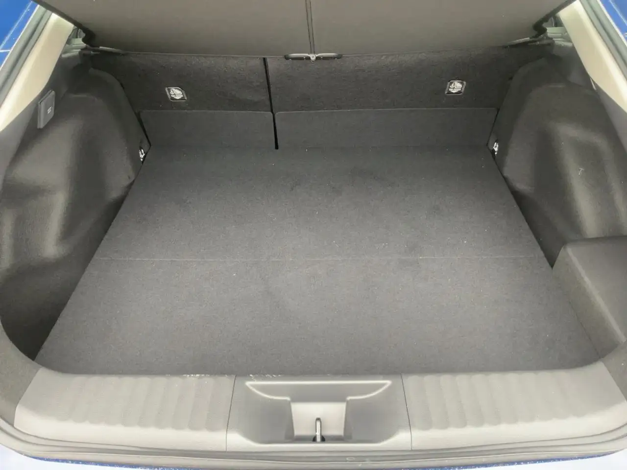 Toyota Prius 2.0 Plug-In Hybrid LED+NAV+APP+SHZ+RFK+PDC, миниатюра 14