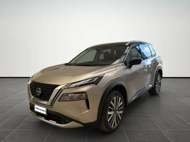 Nissan Autres TEKNA 2WD