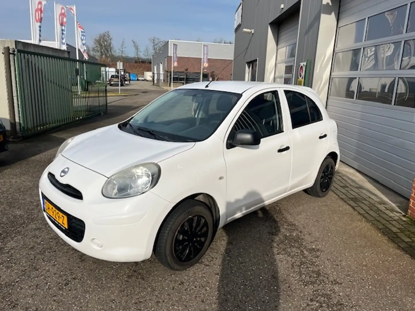 Nissan Micra 1.2 Visia Pack Blanc - 1